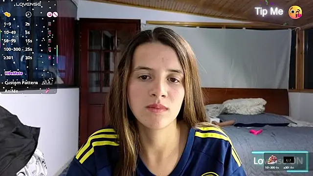 SexLaura  online show from 30, 1, 2025