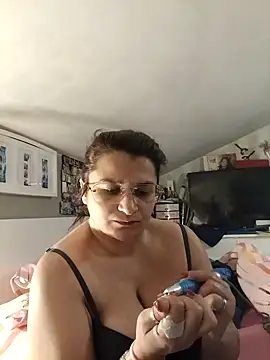 Snapshot of nelly88_xxx chatting on 5, 3, 2025 nelly88 xxx online show from 5, 3, 2025