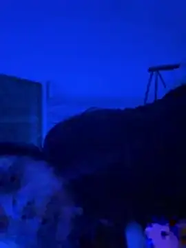 itsyourbabygwgw online show from 20, 4, 2026