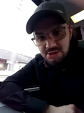 stary-w-kalesonach online show from 13, 3, 2025