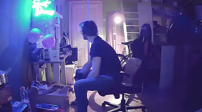 stary-w-kalesonach online show from 15, 3, 2025