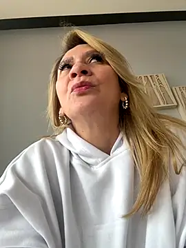 AtheneaRusell online show from 28, 9, 2025