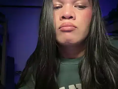 Snapshot of SophiaCourthaway chatting on 10, 7, 2026 SophiaCourthaway online show from 10, 7, 2026