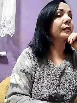 Tory Lovi online show from 1, 2, 2025