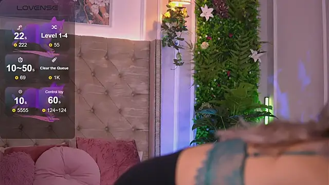 SarahPeach8 online show from 10, 2, 2025