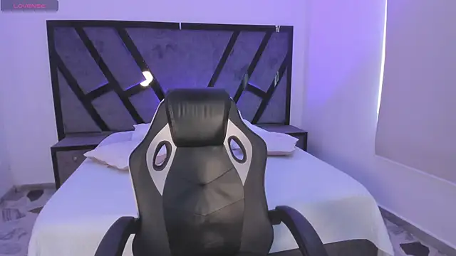 MattThompsonn online show from 11, 11, 2025