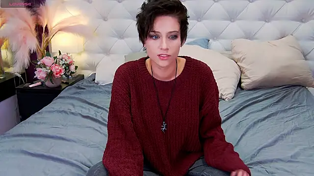 via mayer  online show from 26, 9, 2025