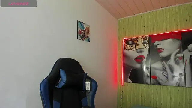 Snapshot of Miss_sparkle00 chatting on 25, 2, 2026 Miss sparkle00 online show from 25, 2, 2026