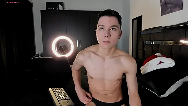 alanblack1 online show from 3, 12, 2025