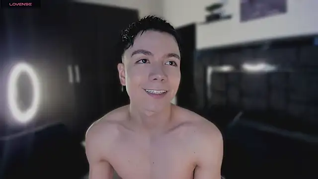 alanblack1 online show from 3, 4, 2026