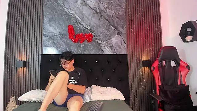 Snapshot of vanilla_hot chatting on 17, 2, 2025 vanilla hot online show from 17, 2, 2025