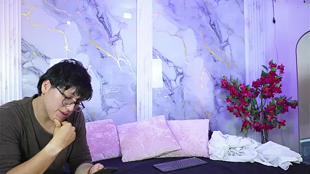 Snapshot of vanilla_hot chatting on 19, 9, 2025 vanilla hot online show from 19, 9, 2025