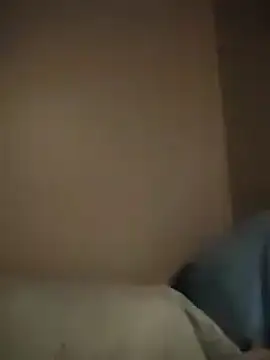 bwcbeat83 online show from 28, 2, 2025