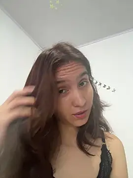 Bella still online show from 1, 6, 2026
