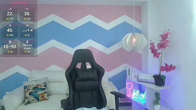 miss honey01 online show from 23, 9, 2025