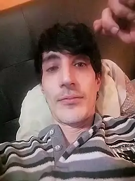 Snapshot of moutt99 chatting on 24, 1, 2025 moutt99 online show from 24, 1, 2025