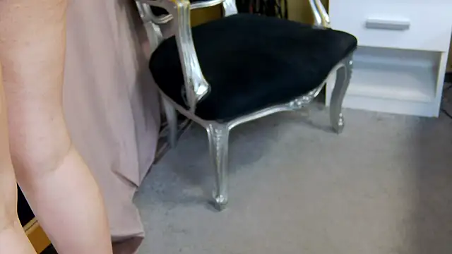 Annabellerise online show from 20, 2, 2025