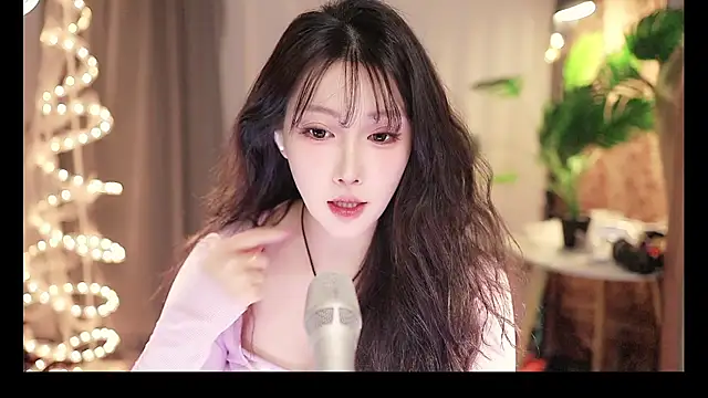 Dou-Dou-er online show from 3, 3, 2025