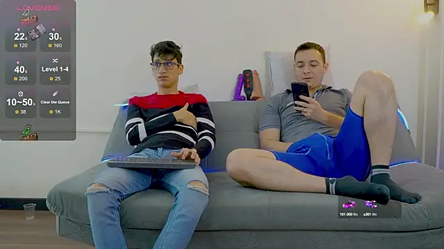 Snapshot of Cum_hunters chatting on 30, 1, 2025 Cum hunters online show from 30, 1, 2025