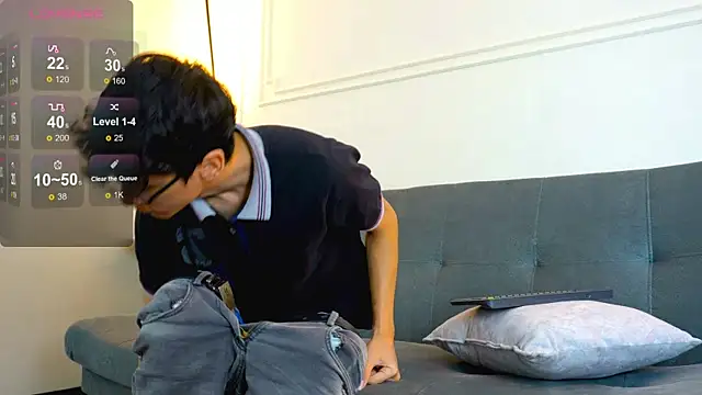 Snapshot of Cum_hunters chatting on 28, 2, 2025 Cum hunters online show from 28, 2, 2025