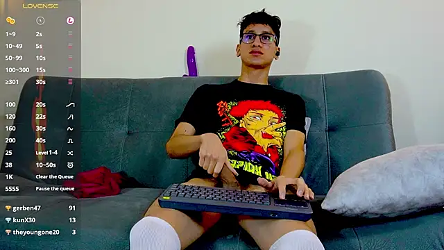 Snapshot of Cum_hunters chatting on 20, 3, 2025 Cum hunters online show from 20, 3, 2025