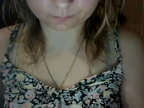 Snapshot of Allie_Janet chatting on 20, 1, 2025 Allie Janet online show from 20, 1, 2025