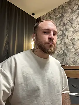 Snapshot of _XxX-XxX_ chatting on 17, 11, 2025 XxX-XxX online show from 17, 11, 2025