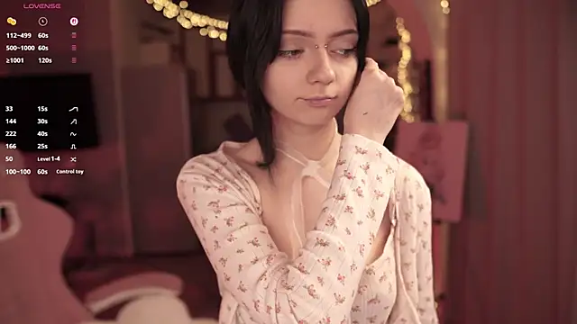 miuri miy online show from 4, 4, 2026