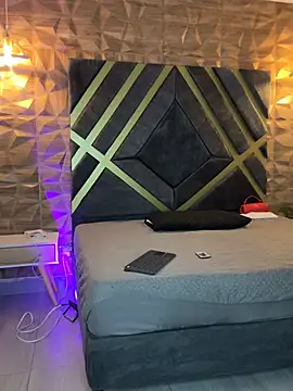 Brad Summer online show from 1, 4, 2026