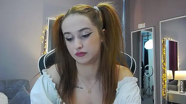 Snapshot of Eva_Lovvia_ chatting on 21, 1, 2025 Eva Lovvia online show from 21, 1, 2025