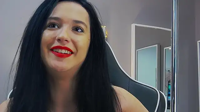 Snapshot of Eva_Lovvia_ chatting on 28, 1, 2025 Eva Lovvia online show from 28, 1, 2025