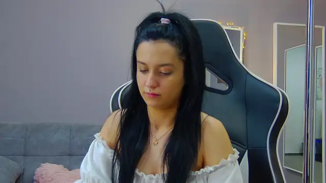 Snapshot of Eva_Lovvia_ chatting on 31, 1, 2025 Eva Lovvia online show from 31, 1, 2025