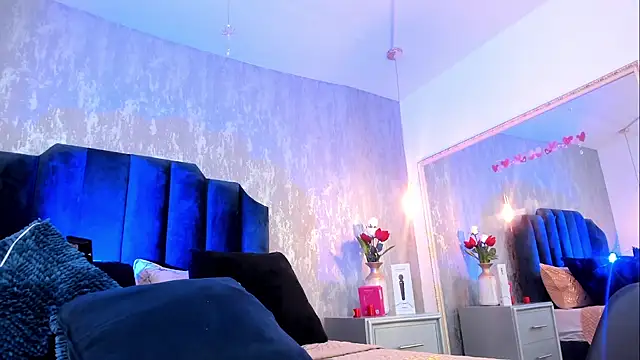 Isis ariany  online show from 28, 10, 2025