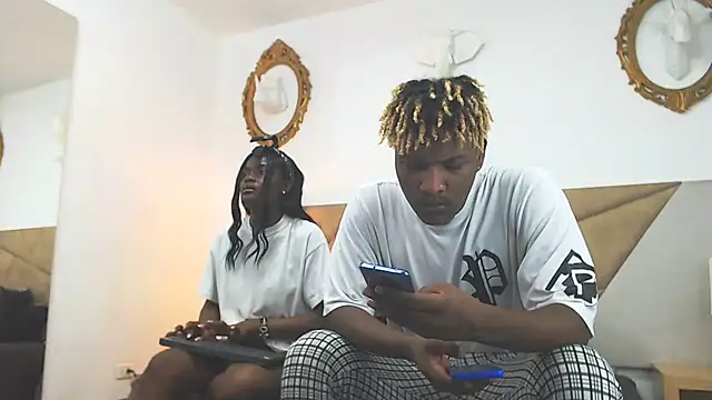 Axel black1 online show from 4, 2, 2025