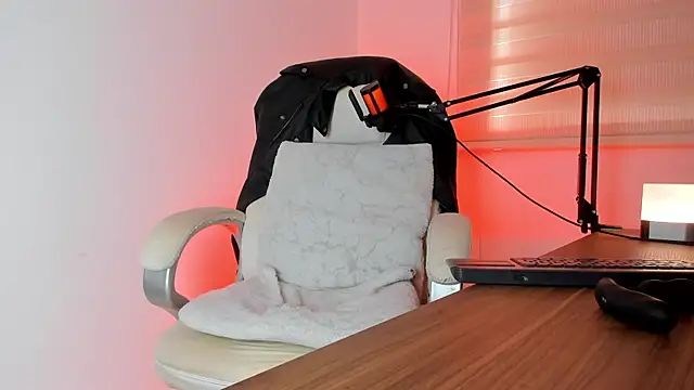 Fraannco online show from 20, 2, 2025