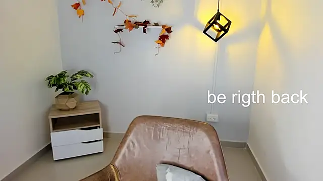 Juliane su online show from 27, 1, 2025