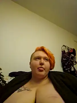 CorgiGodez98 online show from 19, 11, 2025