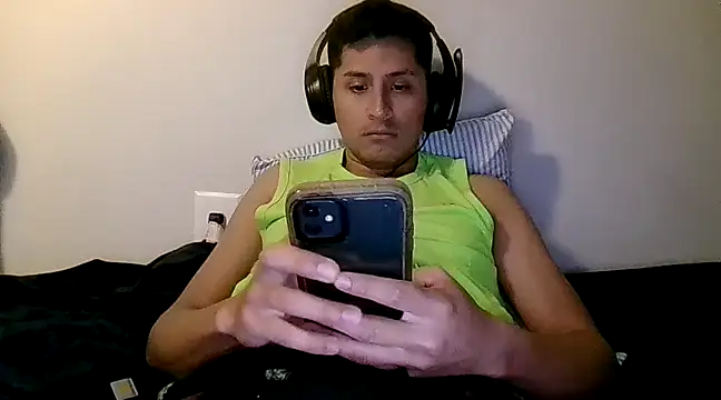 PerroDemonioHot online show from 5, 2, 2025