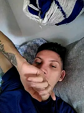 welitonzz28 online show from 15, 5, 2026