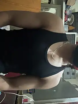 Snapshot of hot_hunk_boy chatting on 16, 2, 2025 hot hunk boy online show from 16, 2, 2025