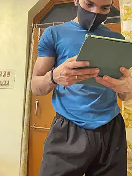 Snapshot of hot_hunk_boy chatting on 1, 3, 2025 hot hunk boy online show from 1, 3, 2025