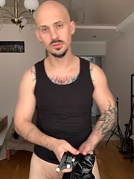 AssHunter4k online show from 31, 10, 2025