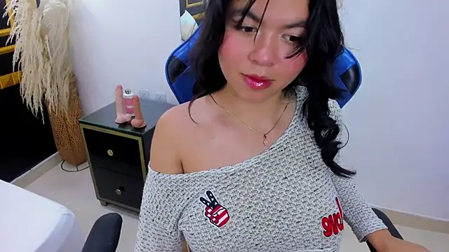 adarna13  online show from 24, 11, 2025