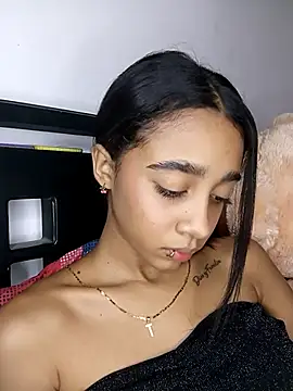 Zoe Sweett18 online show from 9, 3, 2026