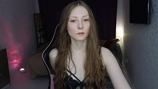 Sweeet Lilit online show from 2, 4, 2026