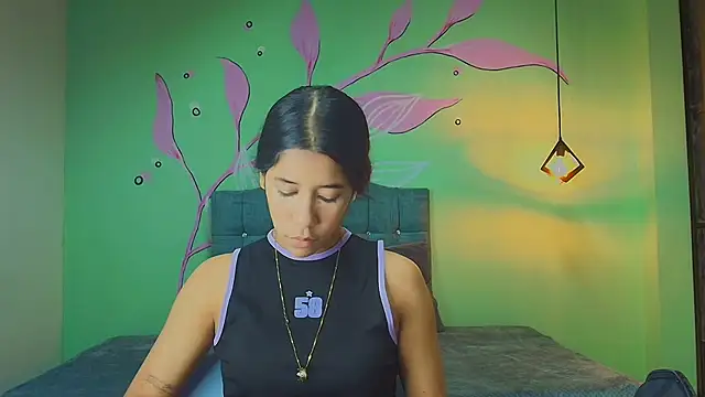 Connie Bell online show from 5, 12, 2025