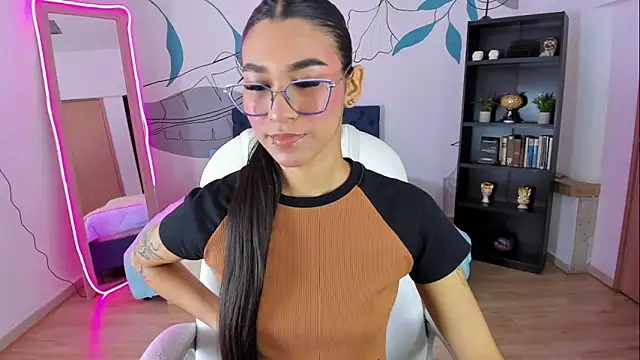 Dana Paula online show from 22, 12, 2025