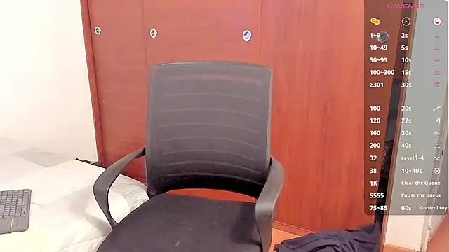 dylanspencer28 online show from 25, 2, 2025