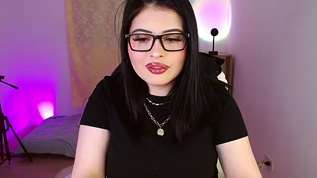 Snapshot of isabella1616 chatting on 19, 9, 2025 isabella1616 online show from 19, 9, 2025