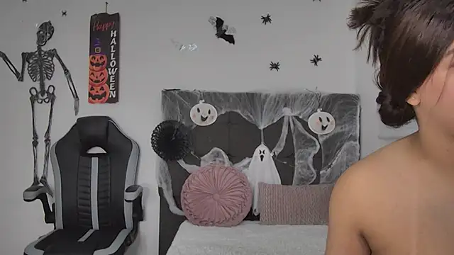 AmandaBrooks 18 online show from 22, 10, 2025